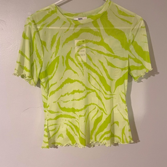 Bar III Printed Mesh Lettuce-Edged T-Shirt**NWT** - Picture 2 of 3